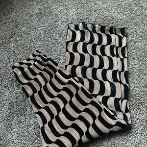 Le Lis Black and Cream Striped Pants